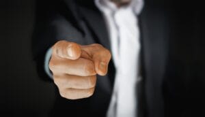 Berhenti Menyalahkan Dunia! Dirimulah yang Menyusahkan
