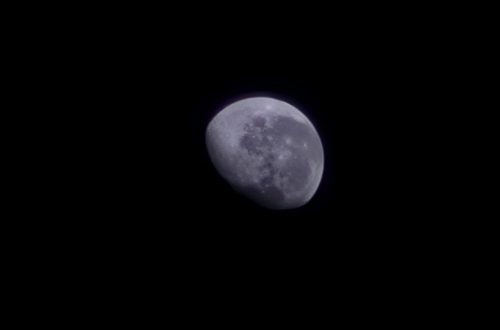 Foto Bulan